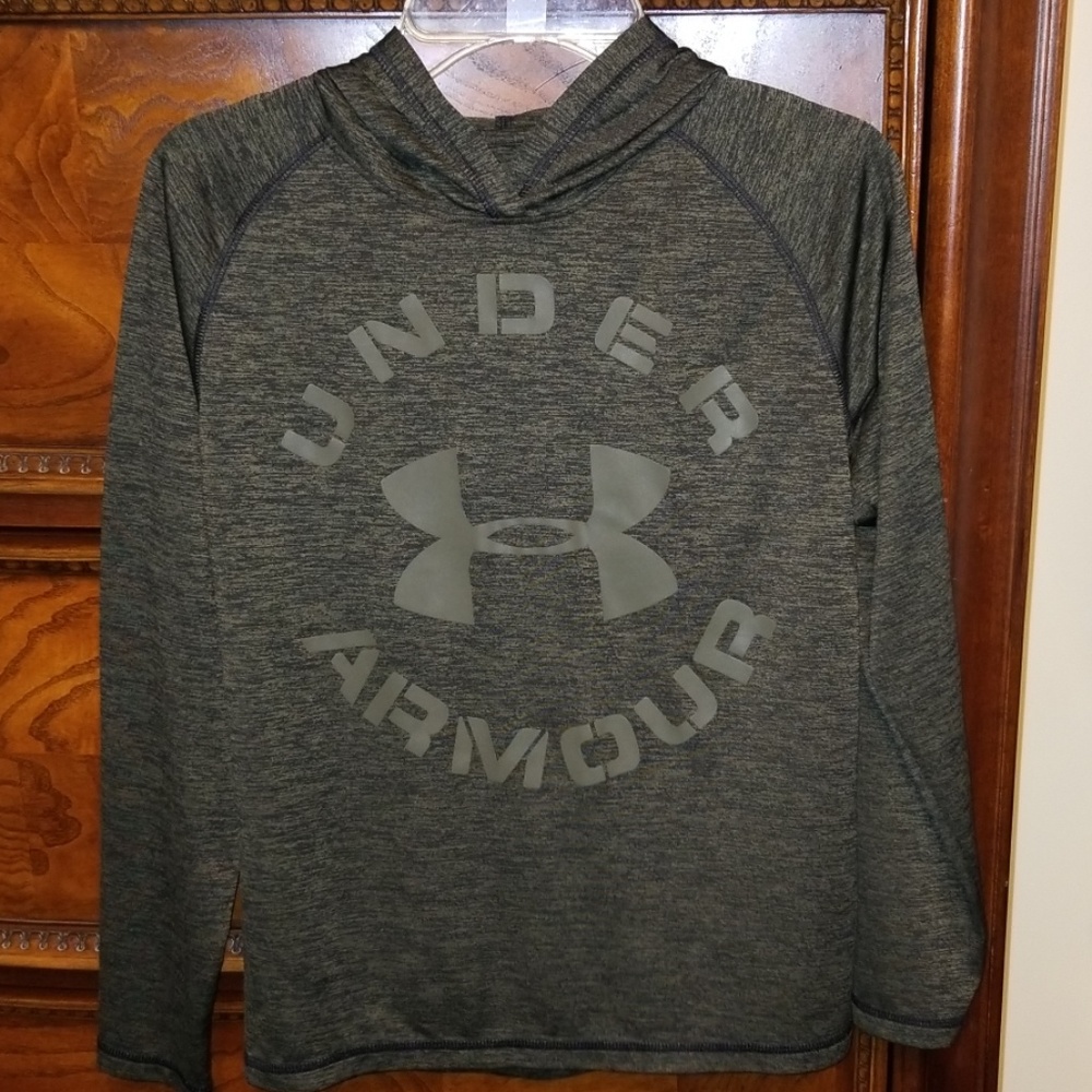 Big boys hoodie sz youth medium fits 10/12